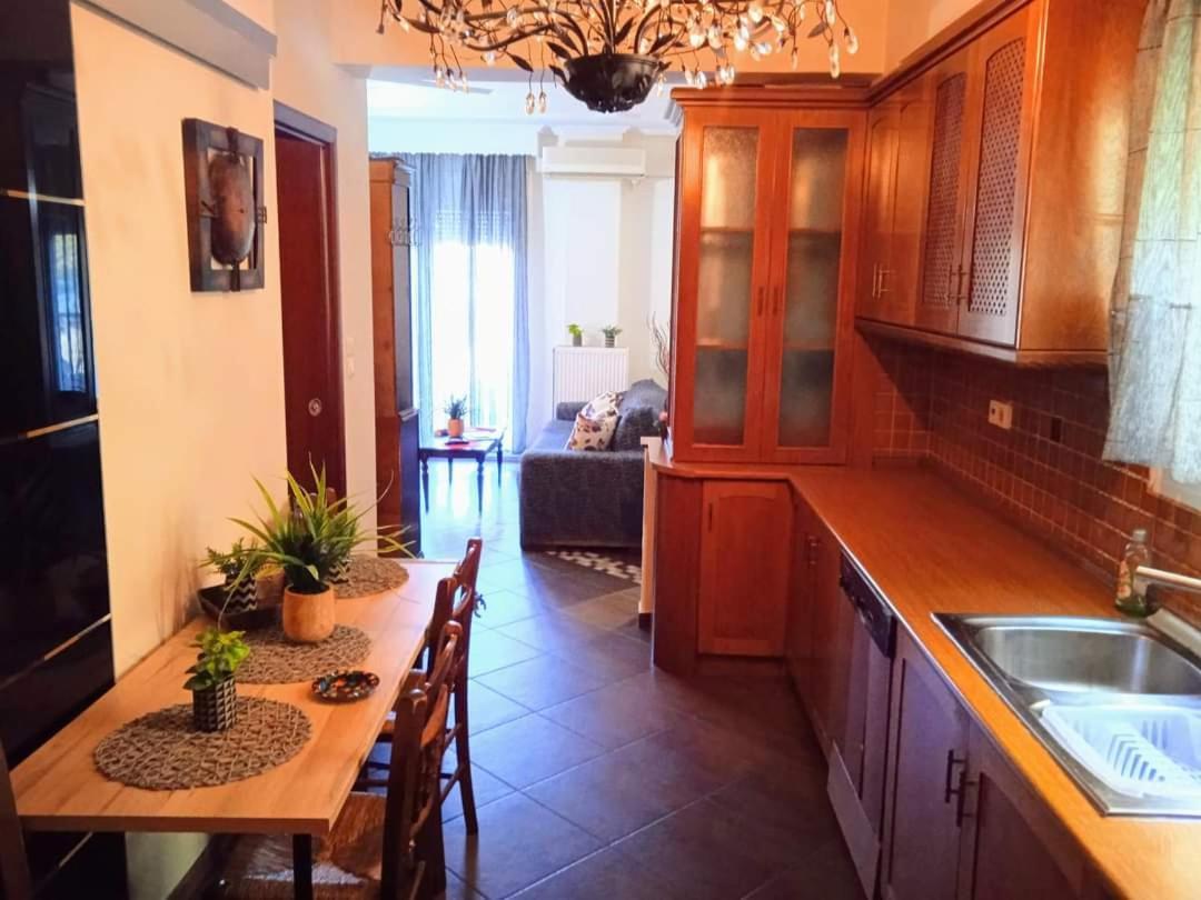 Blue Moon Accommodation ネア・ミカニオーナ エクステリア 写真