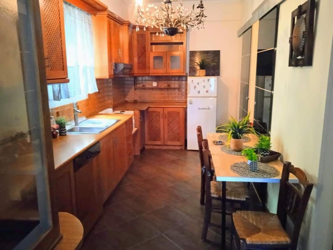 Blue Moon Accommodation ネア・ミカニオーナ エクステリア 写真